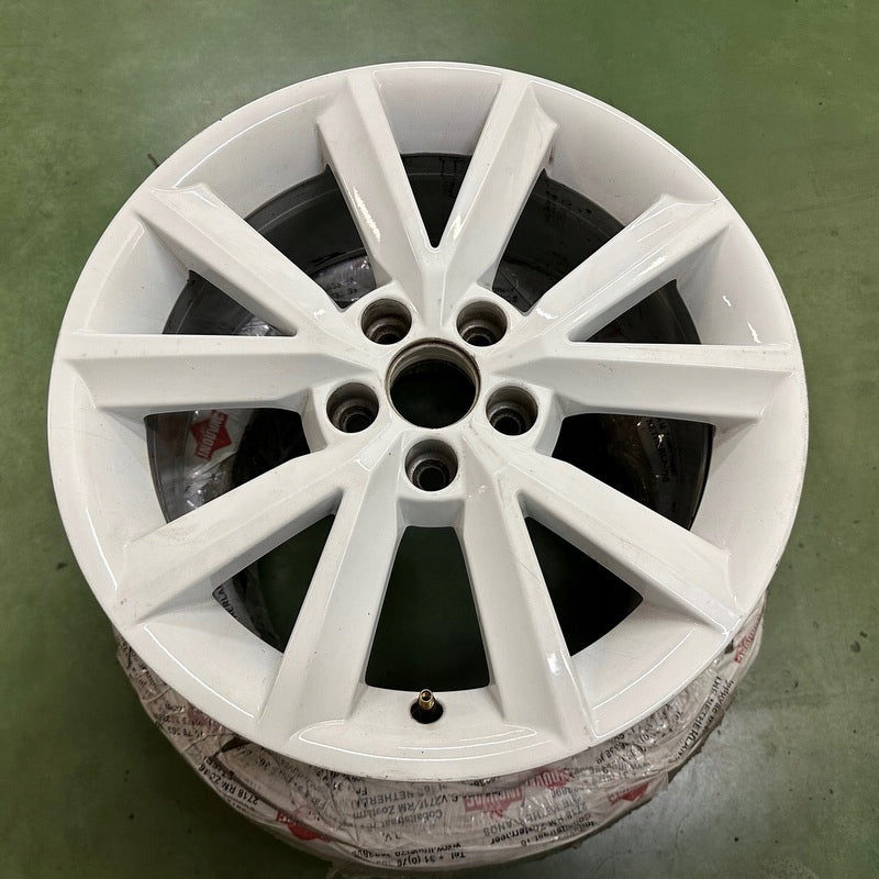 1x Alufelge 16 Zoll 7.0" 5x100 Weiß 5JA601025B Skoda Rim Wheel FEL8610660284vp