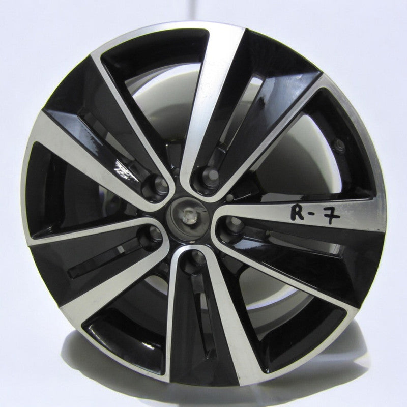 1x Alufelge 17 Zoll 7.0" 5x114.3 43ET Glanz A4204010700 Mercedes-Benz Citan