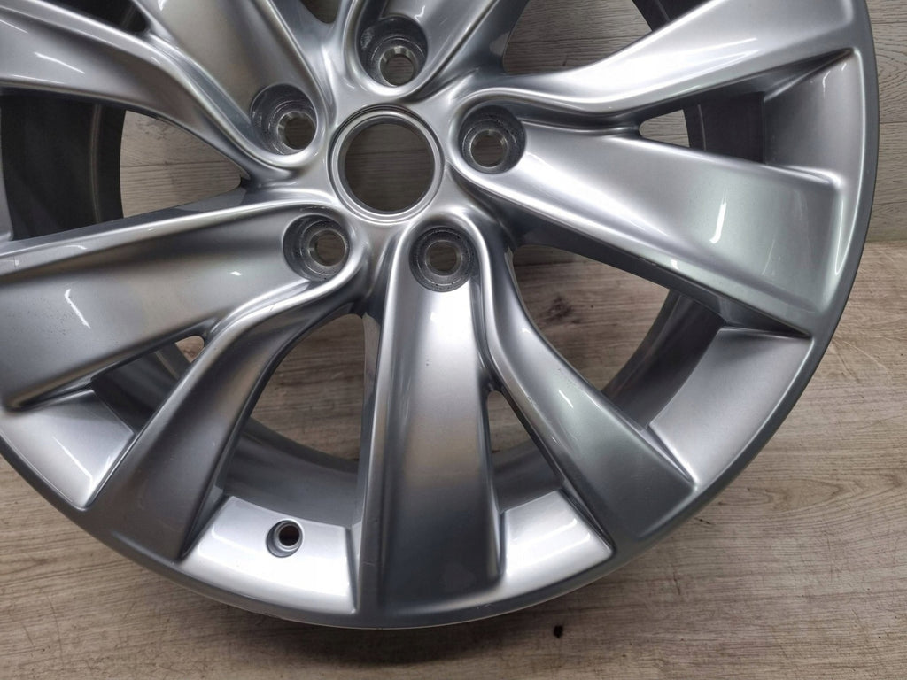 1x Alufelge 18 Zoll 13312749 Opel Astra J Rim Wheel FEL7503716831km