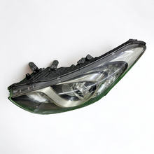 Laden Sie das Bild in den Galerie-Viewer, Frontscheinwerfer Hyundai I30 92101-A6060 LED Links Scheinwerfer Headlight