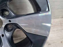 Laden Sie das Bild in den Galerie-Viewer, 1x Alufelge 17 Zoll 7.5" 5x112 27ET Glanz Graphit 6868047 BMW 5 G31 G30 Mg FEL5393230165gb
