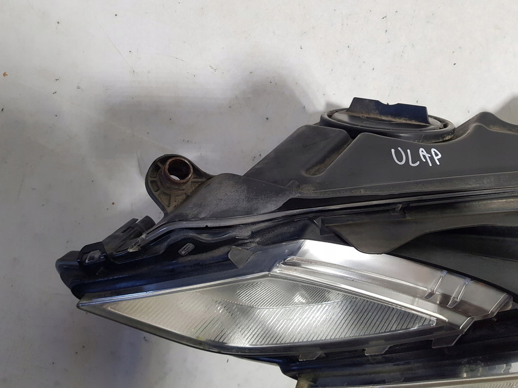 Frontscheinwerfer Mercedes-Benz W212 A2128200361 Ein Stück (Rechts oder Links) SCH9052053599nt