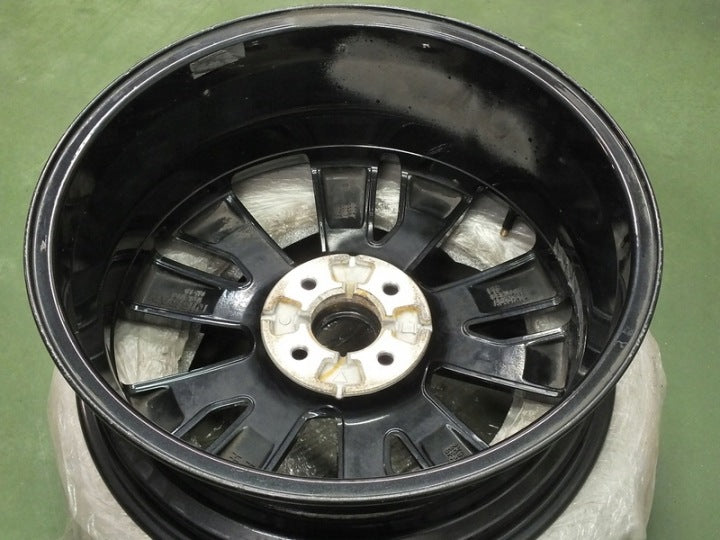 1x Alufelge 17 Zoll 6.5" 4x100 50ET Glanz Graphit 5FA3A Mg Micra I Rim Wheel FEL9459444832ut
