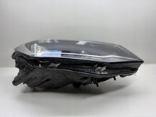 Load image into Gallery viewer, Frontscheinwerfer VW Caddy 2K1941006D Rechts Scheinwerfer Headlight SCH4430929137dm