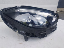 Laden Sie das Bild in den Galerie-Viewer, Frontscheinwerfer Mercedes-Benz W206 Rechts Scheinwerfer Headlight SCH7403984221mq