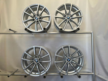 Laden Sie das Bild in den Galerie-Viewer, 4x Alufelge 17 Zoll 7.5" 5x112 6883520422 BMW G30 G20 Rim Wheel FEL5339297289qa