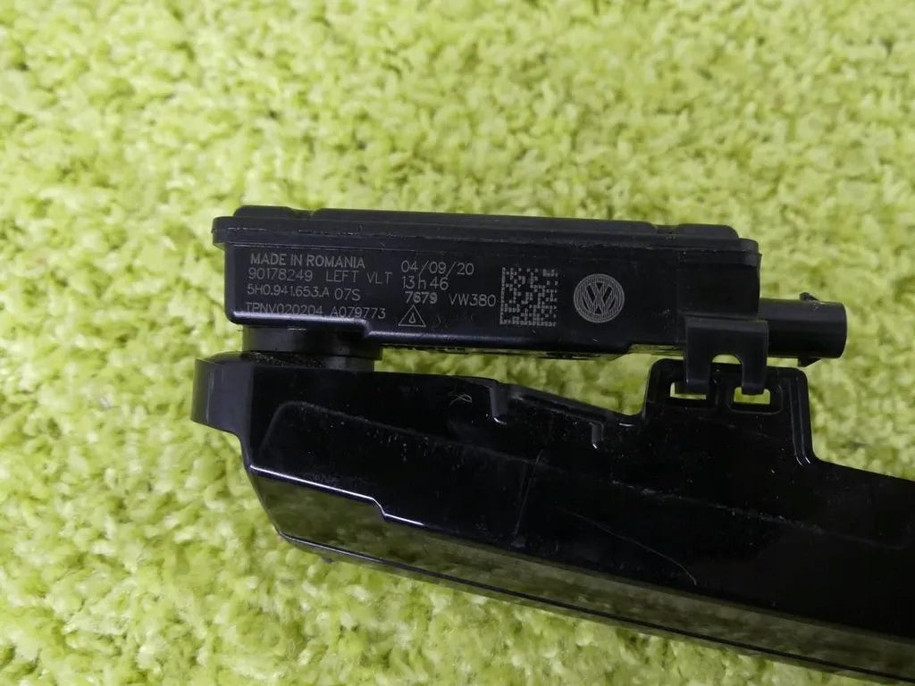 Frontscheinwerfer VW Golf VIII I 5H0941653A Vorderseite Scheinwerfer Headlight SCH7605157534en