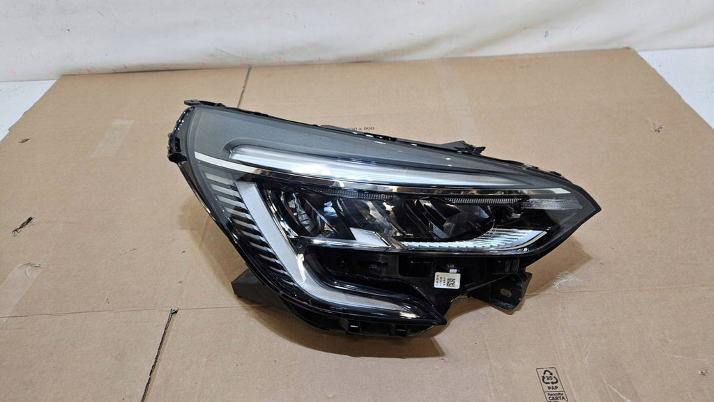 Frontscheinwerfer Renault Clio I V 260102407R Rechts Scheinwerfer Headlight SCH1751542415eg