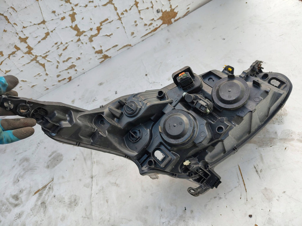 Frontscheinwerfer Peugeot 208 89000201 Links Scheinwerfer Headlight SCH5451771164uc