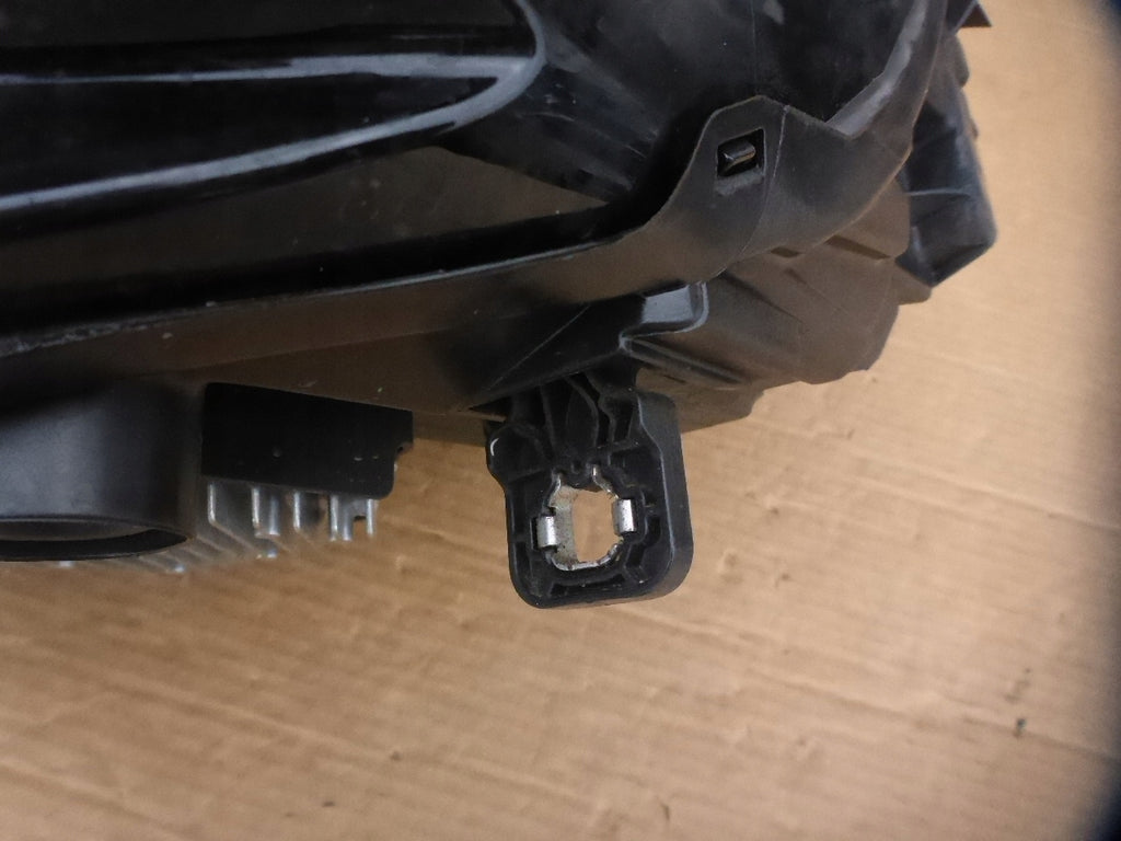 Frontscheinwerfer Audi A3 8Y0941035 LED Links Scheinwerfer Headlight