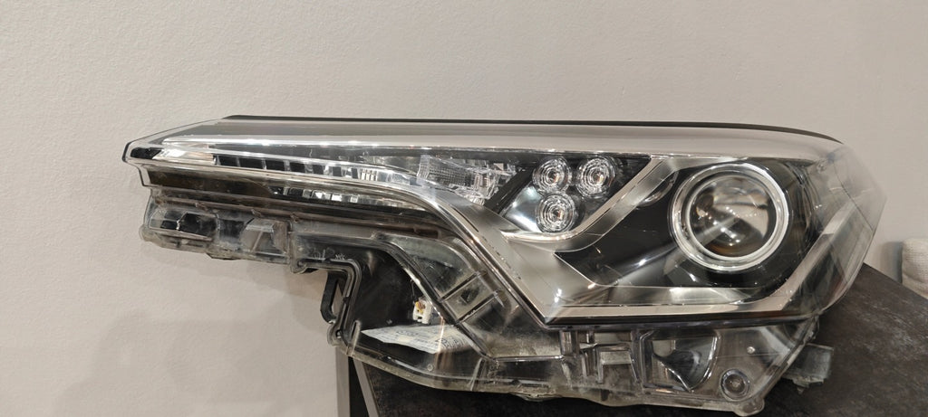 Frontscheinwerfer Toyota Chr 81150-F4031 Links Scheinwerfer Headlight SCH3617801860by