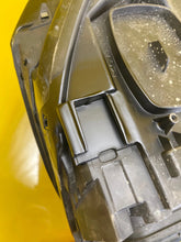 Laden Sie das Bild in den Galerie-Viewer, Frontscheinwerfer Audi A3 8Y0941012 LED Rechts Scheinwerfer Headlight