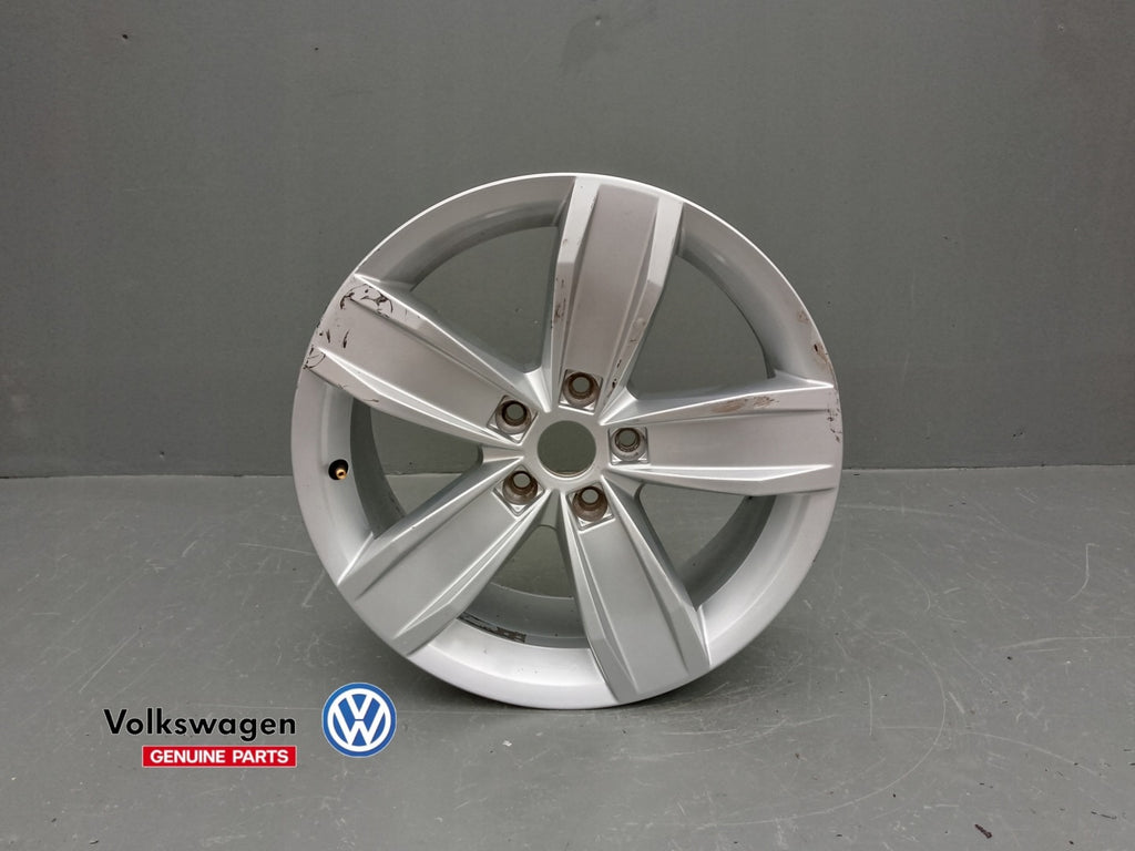 1x Alufelge 17 Zoll 6.5" 5x112 38ET Glanz Silber 3G0601025E VW Tiguan Rim Wheel FEL6978236393yw