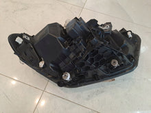 Load image into Gallery viewer, Frontscheinwerfer BMW 1 F21 F20 8738691-01 LED Links Scheinwerfer Headlight SCH6321714718ak