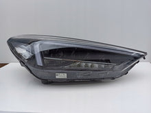 Laden Sie das Bild in den Galerie-Viewer, Frontscheinwerfer Hyundai Tucson 92102D7700 Full LED Rechts Headlight