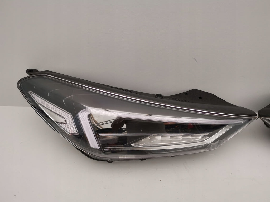 Frontscheinwerfer Hyundai Tucson 92101D7700 Ein Satz Scheinwerfer Headlight SCH5754865784op