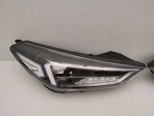 Laden Sie das Bild in den Galerie-Viewer, Frontscheinwerfer Hyundai Tucson 92101D7700 Ein Satz Scheinwerfer Headlight SCH5754865784op