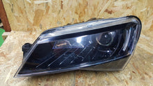 Laden Sie das Bild in den Galerie-Viewer, Frontscheinwerfer Skoda Superb III 3V1941015A Xenon Links Scheinwerfer Headlight