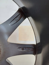 Laden Sie das Bild in den Galerie-Viewer, 1x Alufelge 16 Zoll 6.0&quot; 4x100 51ET Glanz Silber PZ406B067 Toyota Yaris