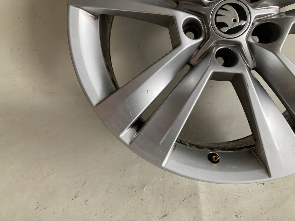 1x Alufelge 18 Zoll 7.0" 5x112 57A601025E Skoda Rim Wheel