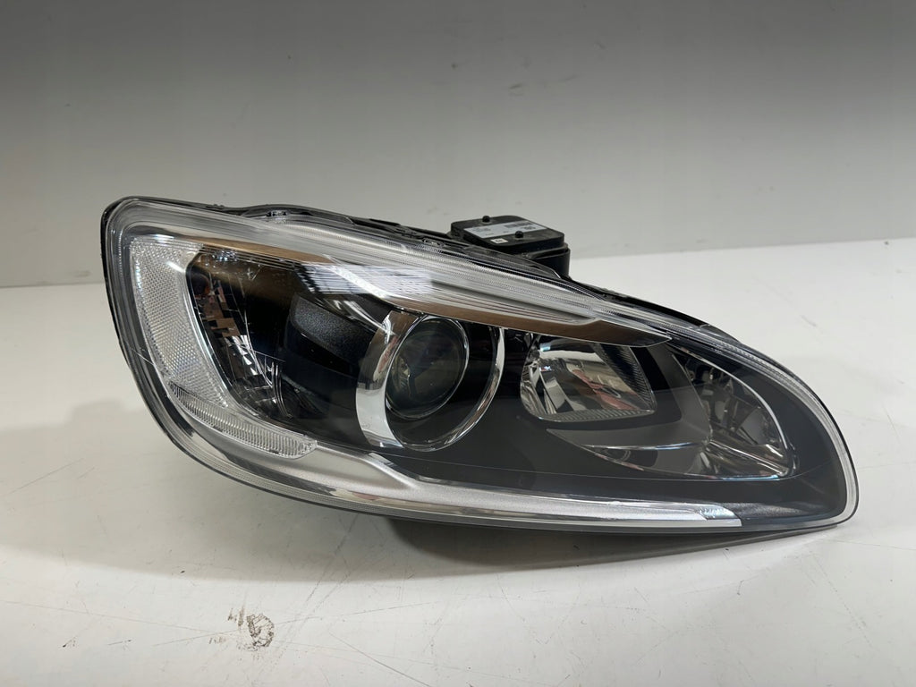 Frontscheinwerfer Volvo V60 I Xenon Rechts Scheinwerfer Headlight SCH5064913730yc