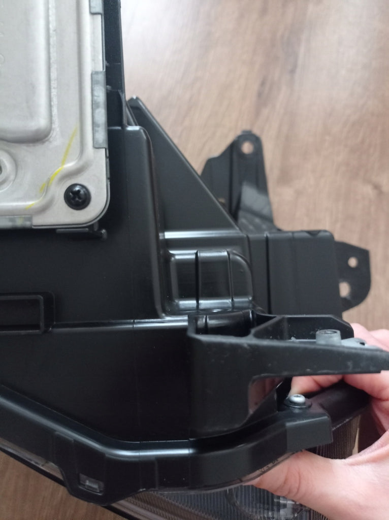 Frontscheinwerfer VW Amarok N1XB13E017DE Links Scheinwerfer Headlight SCH6836161483lx