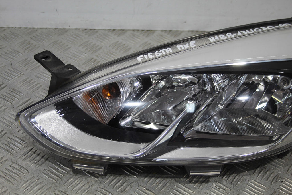 Frontscheinwerfer Ford Fiesta H1BB-13W030-AD Links Scheinwerfer Headlight