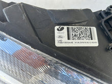 Laden Sie das Bild in den Galerie-Viewer, Frontscheinwerfer Ford Focus 6M21-13D154-AL Xenon Rechts Scheinwerfer Headlight SCH5196849789fl