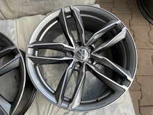 Laden Sie das Bild in den Galerie-Viewer, 1x Alufelge 19 Zoll 8.5&quot; 5x112 45ET 101028843 Rim Wheel