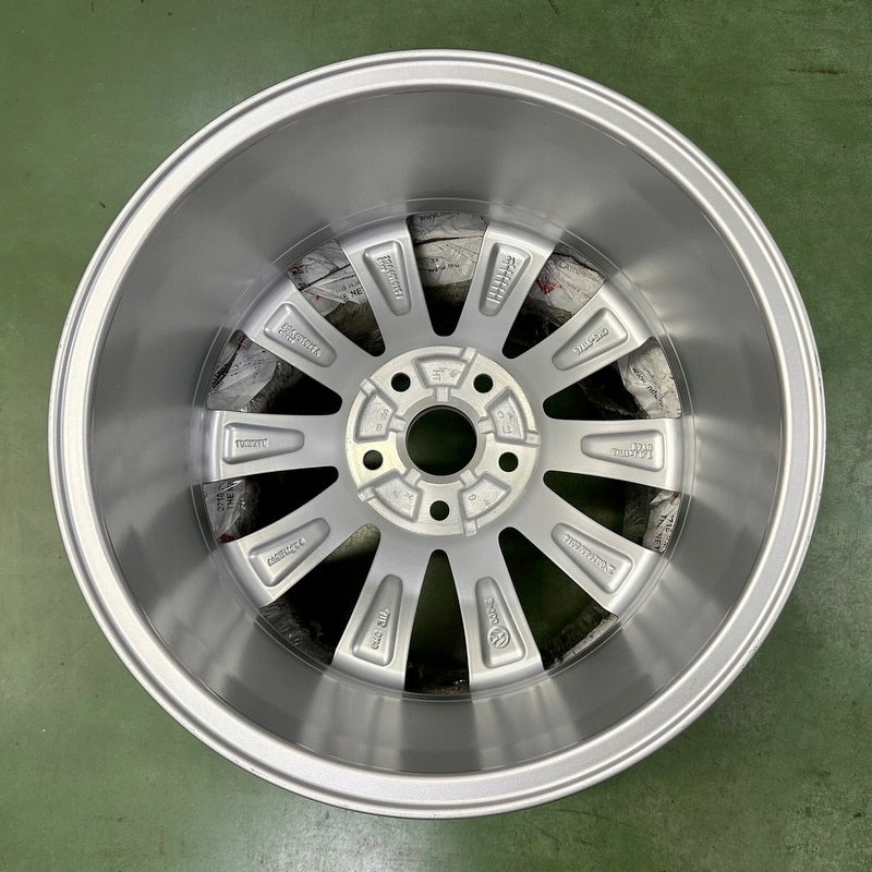 1x Alufelge 17 Zoll 7.0" 5x112 45ET Glanz Silber 2GA601025J VW Rim Wheel FEL1098453431ih