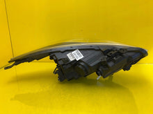 Load image into Gallery viewer, Frontscheinwerfer Hyundai I I40 92101-3Z530 LED Links Scheinwerfer Headlight