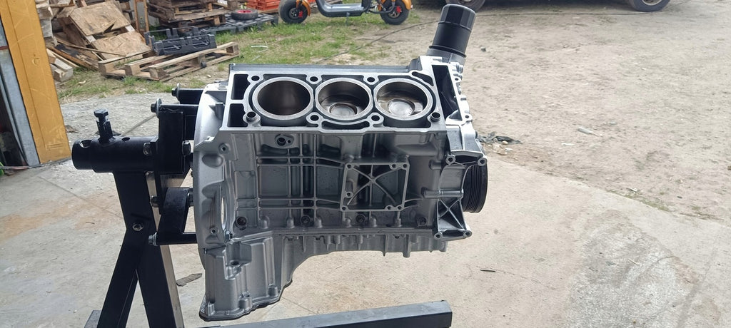 Motor Mercedes-Benz 276952 3.5 Benzin Engine Unkomplett Überholt