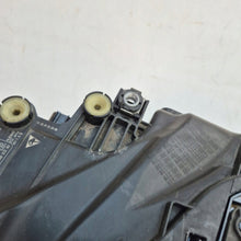 Laden Sie das Bild in den Galerie-Viewer, Frontscheinwerfer Audi Q3 83A941033 Full LED Links Scheinwerfer Headlight