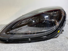 Laden Sie das Bild in den Galerie-Viewer, Frontscheinwerfer Porsche Macan 95b 95B941015G Links Scheinwerfer Headlight SCH8139141008vw