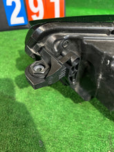 Laden Sie das Bild in den Galerie-Viewer, Frontscheinwerfer Skoda Octavia IV 5R4941016 Rechts Scheinwerfer Headlight SCH7496115908sx