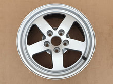 Load image into Gallery viewer, 4x Alufelge 16 Zoll 7.0" 5x112 35ET Glanz Silber 8W0601025 Audi A4 B9 Rim Wheel FEL5845380912fm