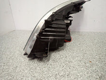 Laden Sie das Bild in den Galerie-Viewer, Frontscheinwerfer Toyota Corolla Verso LED Rechts Scheinwerfer Headlight