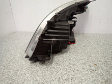 Laden Sie das Bild in den Galerie-Viewer, Frontscheinwerfer Toyota Corolla Verso LED Rechts Scheinwerfer Headlight SCH5911054095lo
