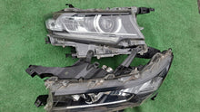 Load image into Gallery viewer, Frontscheinwerfer Toyota Land Full LED Ein Stück (Rechts oder Links) Headlight SCH2490407338bx