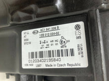 Laden Sie das Bild in den Galerie-Viewer, Frontscheinwerfer VW Polo 6C1941006B Rechts Scheinwerfer Headlight SCH8267920230eq