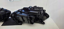 Laden Sie das Bild in den Galerie-Viewer, Frontscheinwerfer Mercedes-Benz W246 A2469067001 LED Ein Satz Headlight SCH2526574793hi