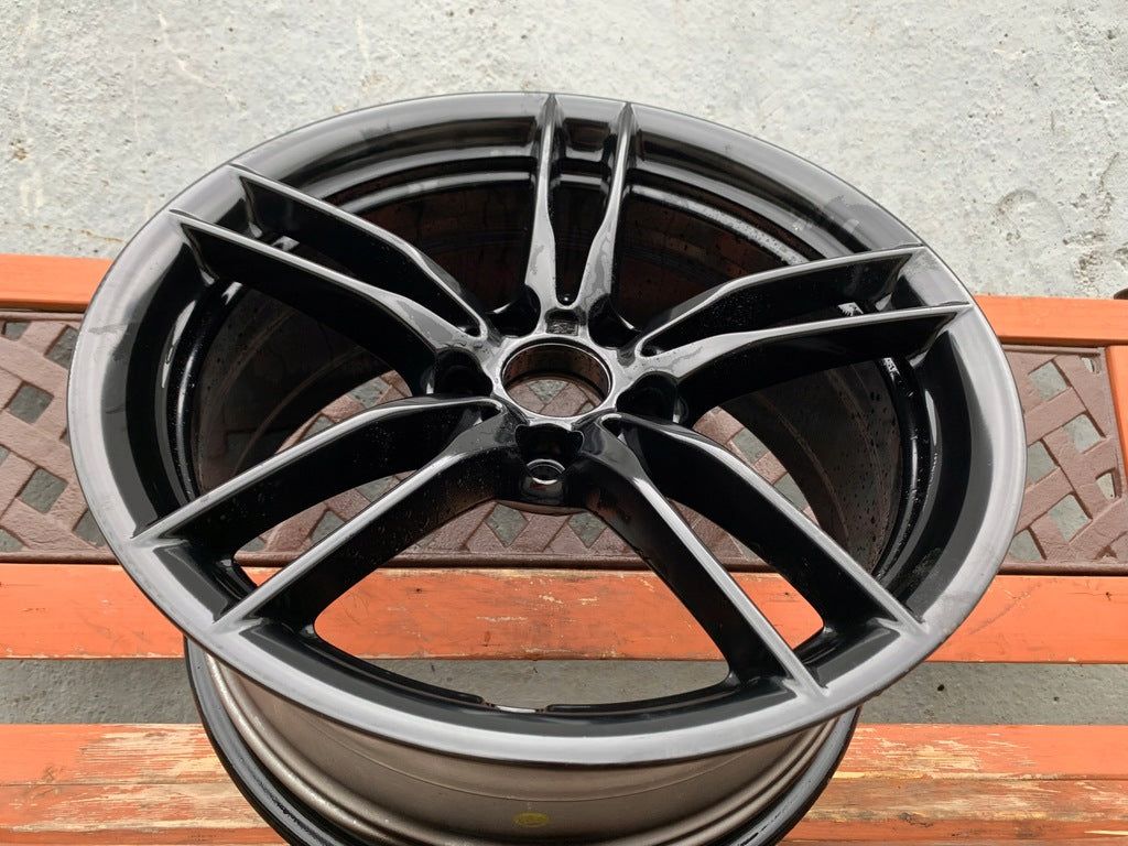 1x Alufelge 19 Zoll 9.0" 5x120 29ET Glanz Schwarz 2284908 BMW 2 F87 F80 F82 FEL6744832820dy