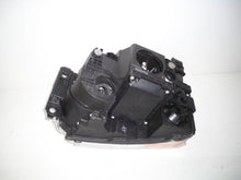 Laden Sie das Bild in den Galerie-Viewer, Frontscheinwerfer Land Rover III Discovery 5H22-13W029 Xenon Rechts Headlight SCH9714951698zd
