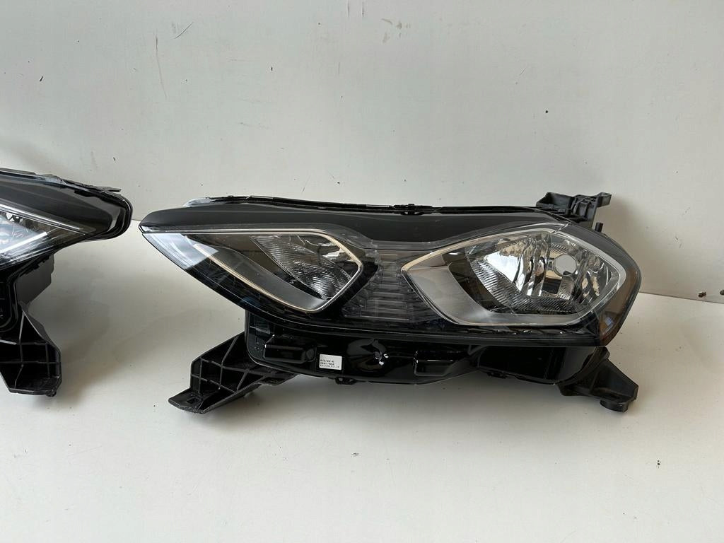 Frontscheinwerfer Citroën Ds3 9822810180 9822810280 Ein Satz Headlight