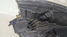 Laden Sie das Bild in den Galerie-Viewer, Frontscheinwerfer Skoda Kamiq 658941015B 00020104011377706 Links Headlight SCH6070173799lb
