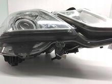 Laden Sie das Bild in den Galerie-Viewer, Frontscheinwerfer Mercedes-Benz W212 A2128202059 85122000 Xenon Rechts Headlight SCH5967268449xf