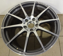 Laden Sie das Bild in den Galerie-Viewer, 1x Alufelge 19 Zoll 9.5&quot; 5x112 60ET A1974010402 Mercedes-Benz Sls Amg Rim Wheel