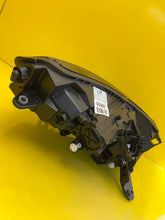 Laden Sie das Bild in den Galerie-Viewer, Frontscheinwerfer Skoda Enyaq 5LB941015H LED Links Scheinwerfer Headlight SCH4959430530jd