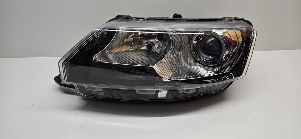 Frontscheinwerfer Skoda Rapid 5JB941015A Xenon Ein Stück (Rechts oder Links) SCH6809831822no