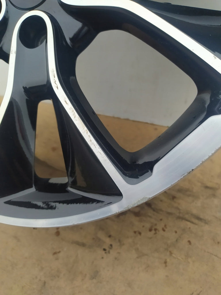 1x Alufelge 19 Zoll 8.0" 5x114.3 55ET Glanz Silber 52910-S0100 Hyundai Rim Wheel